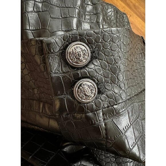 Chicos Faux Crocodile Wide Leg Crops 2.5 - Picture 8 of 9